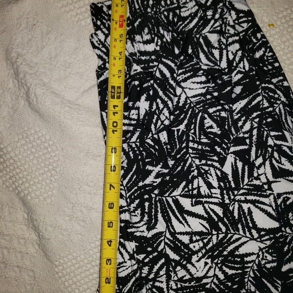 Denim 24/7 wrinkle-free travel pants - Picture 3 of 6